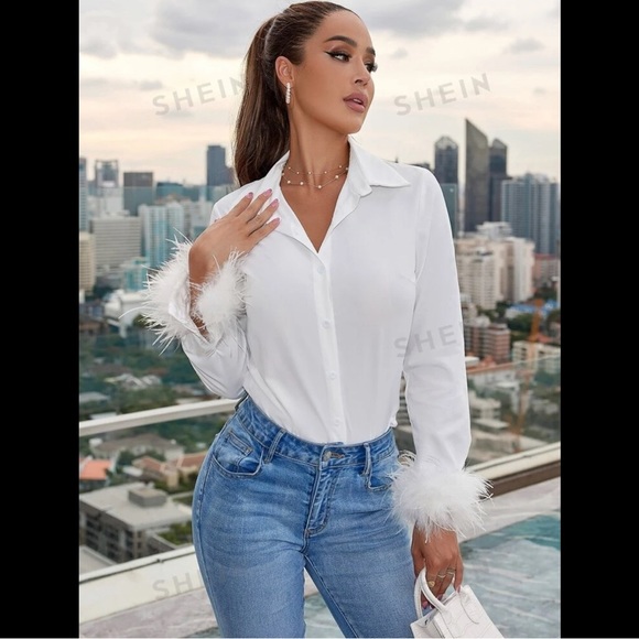 NWOT Faux Fur Sleeve Button Up Blouse - Picture 2 of 6